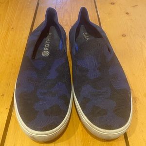 Rothy’s Slide On Camo Sneakers Size 9